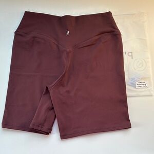 P'tula Cherry Truffle Sculpt 6” Short Large